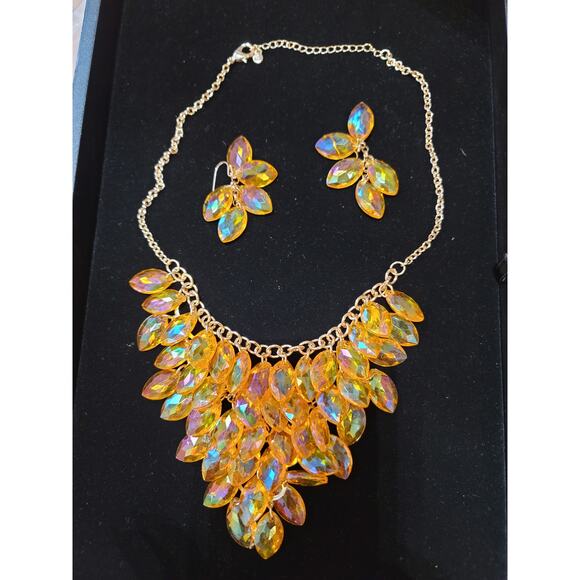Gold Tone Crystal Leaf Bib Necklace Earrings Set Statement Jewelry Women Gifts - Picture 9 of 9